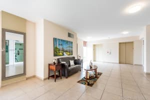 18100 N Bay Rd, Sunny Isles Beach, FL 33160, Sold 06/18/21
