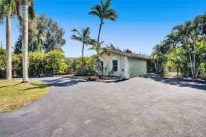 4010 S Hiatus Rd, Davie, FL 33330, Sold 06/28/21