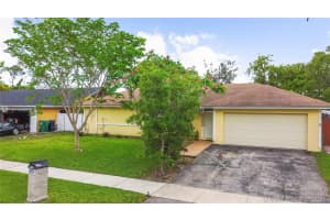 11380 SW 118th St, Miami, FL 33176, Sold 07/09/21
