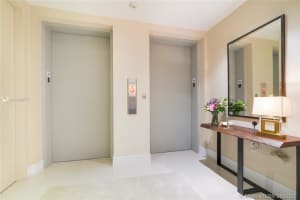 3250 NE 188th St, Aventura, FL 33180, Sold 10/28/21