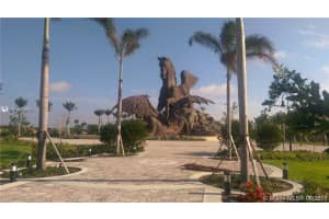 215 SE 3rd Ave #107a, Hallandale Beach, FL 33009, Sold 08/31/21