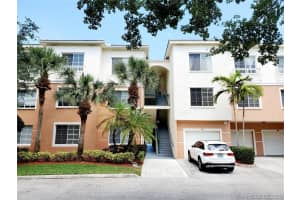 8205 Myrtlewood Cir W, Palm Beach Gardens, FL 33418, Sold 06/30/21
