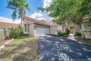 10172 NW 4th St, Plantation, FL 33324, Sold 06/29/21