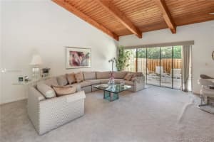 2671 Parkview Dr S, Hallandale Beach, FL 33009, Sold 12/08/21
