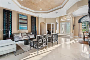 2726 Juniper Ln, Davie, FL 33330, Sold 08/02/21