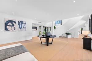 34 E Star Island Dr, Miami Beach, FL 33139, Sold 01/07/22