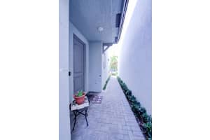 4517 NW 48th Terrace, Tamarac, FL 33319, Sold 07/06/21