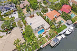 649 Hibiscus Dr, Hallandale Beach, FL 33009, Sold 07/30/21