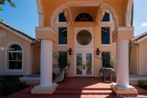 12260 SW 2nd St, Plantation, FL 33325, Sold 08/06/21
