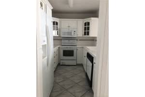 5601 Collins Ave, Miami Beach, FL 33140, Sold 11/29/21