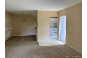 4013 N University Dr, Sunrise, FL 33351, Sold 08/31/21