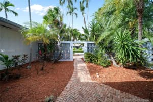 11530 NE 22nd Dr, North Miami, FL 33181, Sold 07/08/21
