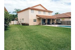 10621 NW 54th St, Doral, FL 33178, Sold 09/10/21