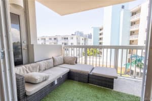 1670 Bay Rd #4f, Miami Beach, FL 33139, Sold 09/30/21