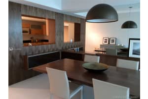 3330 NE 190th St, Aventura, FL 33180, Sold 08/02/21