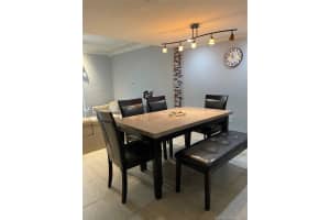11 Olive Dr, Hialeah, FL 33010, Sold 09/28/21