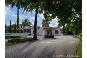 6713 N Kendall Dr, Miami, FL 33156, Sold 06/29/21