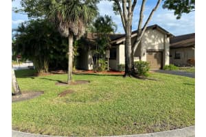8018 NW 100th Way, Tamarac, FL 33321, Sold 07/27/21
