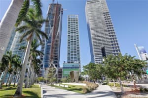 1040 Biscayne Blvd, Miami, FL 33132, Sold 08/19/21