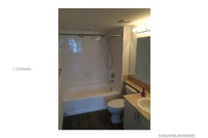 1155 Brickell Bay Dr, Miami, FL 33131, Sold 07/01/21