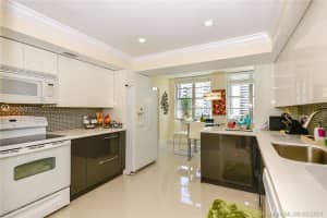 5660 Collins Ave #4b, Miami Beach, FL 33140, Sold 08/20/21