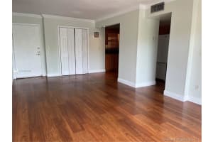 8895 Fontainebleau Blvd, Doral, FL 33172, Sold 07/12/21