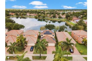 3761 Woodfield Ct, Coconut Creek, FL 33073, Sold 06/30/21