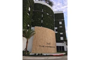 16385 Biscayne Blvd, North Miami Beach, FL 33160, Sold 05/03/22
