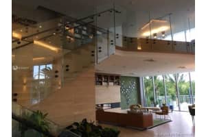 16385 Biscayne Blvd, North Miami Beach, FL 33160, Sold 05/03/22