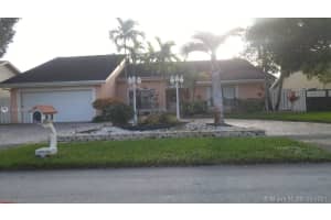 2210 NW 102nd Way, Pembroke Pines, FL 33026, Sold 06/18/21