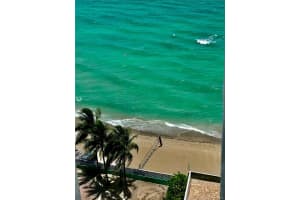 3725 S Ocean Dr, Hollywood, FL 33019, Sold 09/02/21