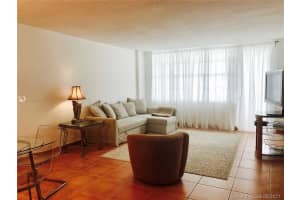 3725 S Ocean Dr, Hollywood, FL 33019, Sold 09/02/21