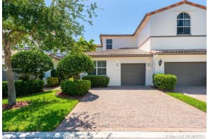 826 Spinnaker Dr E, Hollywood, FL 33019, Sold 07/01/21