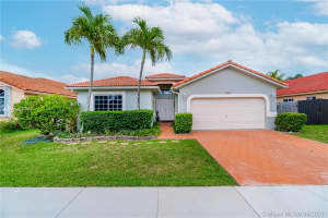 9065 SW 165th Pl, Miami, FL 33196, Sold 06/25/21