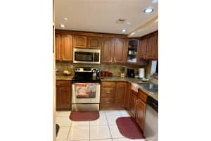 3252 Foxcroft Rd, Miramar, FL 33025, Sold 07/30/21