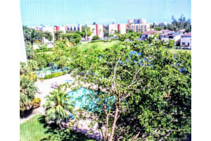 900 NE 195th St, Miami, FL 33179, Sold 07/29/21