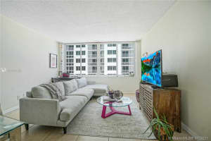 5401 Collins Ave, Miami Beach, FL 33140, Sold 10/06/21