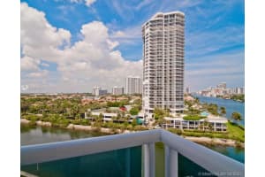 20515 E Country Club Dr, Aventura, FL 33180, Sold 07/12/21