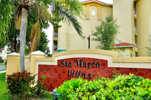 6922 NW 179th St, Hialeah, FL 33015, Sold 12/17/21