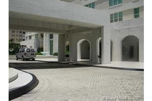 800 Claughton Island Dr, Miami, FL 33131, Sold 07/19/21