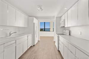 2 Grove Isle Dr B402, Miami, FL 33133, Sold 10/11/21