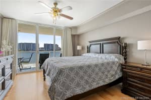 18100 N Bay Rd, Sunny Isles Beach, FL 33160, Sold 07/19/21
