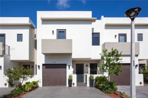 447 SW 91st Ave, Miami, FL 33174, Sold 07/23/21