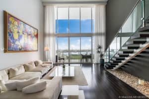 1040 Biscayne Blvd, Miami, FL 33132, Sold 07/17/21