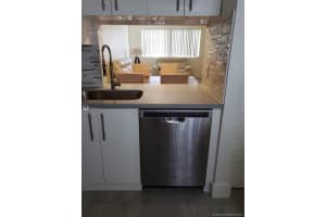 2950 NE 201st Terrace APT E214, Aventura, FL 33180, Sold 09/10/21
