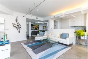 16425 Collins Ave, Sunny Isles Beach, FL 33160, Sold 07/09/21