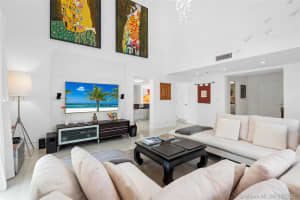 140 Jefferson Ave, Miami Beach, FL 33139, Sold 06/07/21