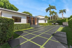 22 N Hibiscus Dr, Miami Beach, FL 33139, Sold 10/01/21