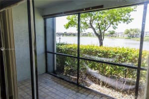 2733 S Oakland Forest Dr, Oakland Park, FL 33309, Sold 07/16/21