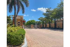 8551 NW 141st Terrace, Miami Lakes, FL 33016, Sold 08/20/21